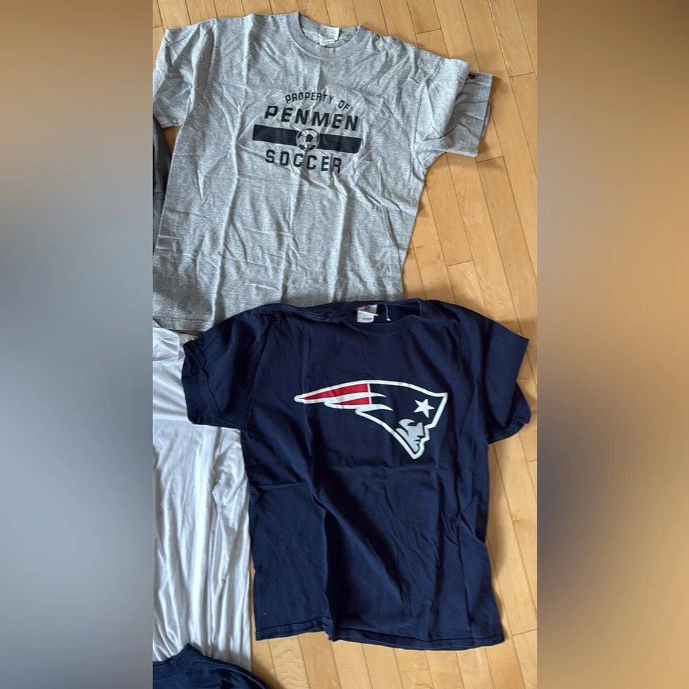 Men’s sports lot- includes Red Sox Baseball! Nike, Basketball, Soccer, Patriots - Picture 7 of 10